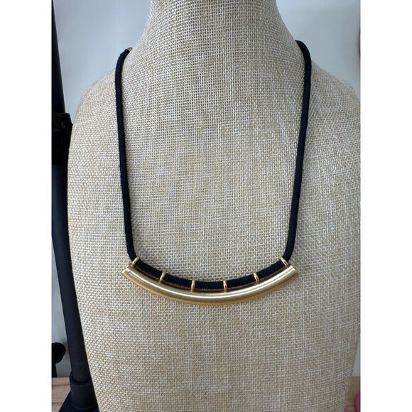 Madewell Black Cord Necklace With Gold-Tone Curved Bar Pendant Adjustable Length - Picture 2 of 6
